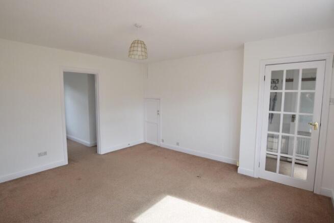 3 bed Town House for sale Image 7
