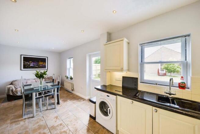 Kitchen/breakfast ro