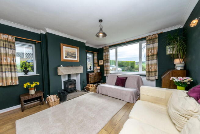 4 bed Detached for sale Image 11