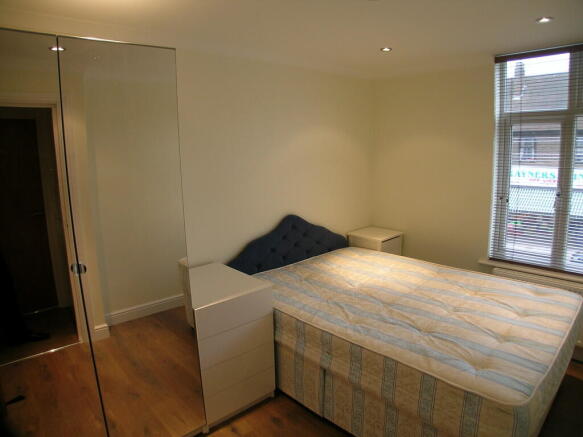 bedroom2