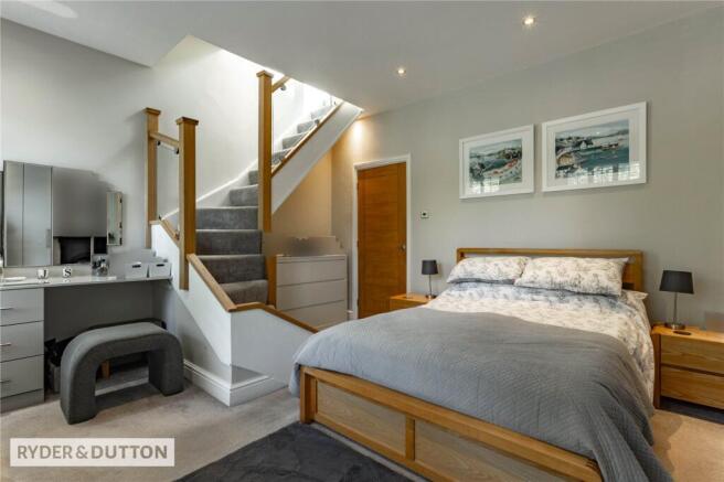 2 bed Terraced for sale Image 11