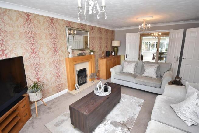 Meadow Gardens, Measham, Swadlincote photo 4