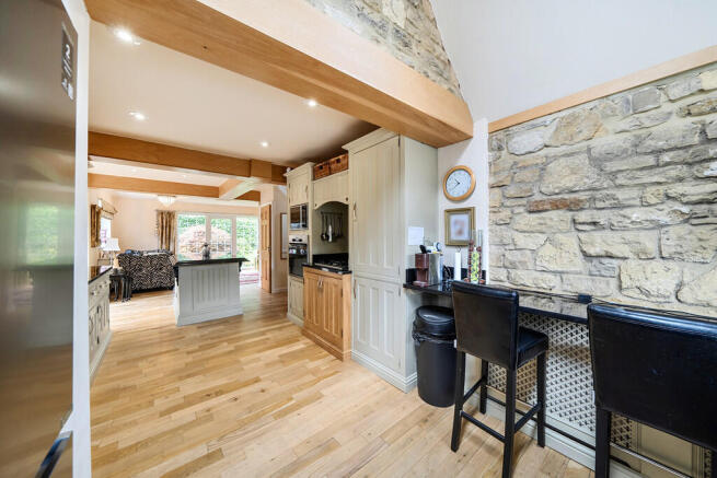 2 bed Cottage for sale Image 6