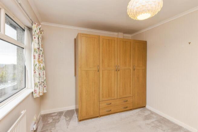 2 bed Semi-Detached for sale Image 8