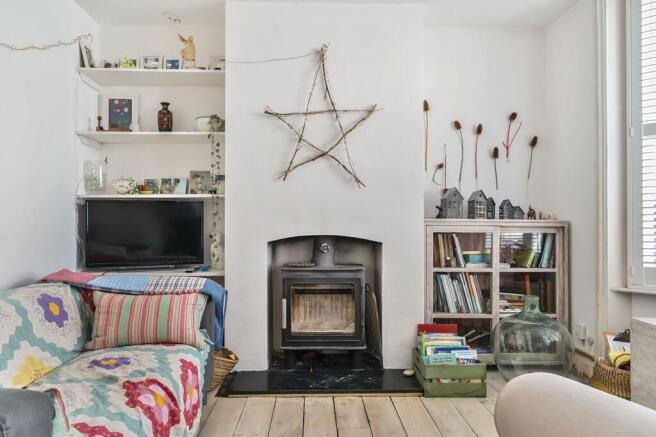 Living Room (2)