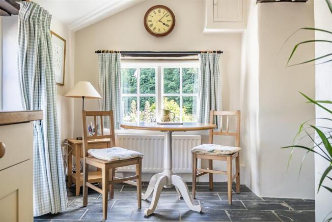 Kitchen/Breakfast Room