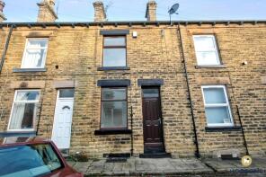 2, West Parade, Rothwell, Leeds LS26 0AT