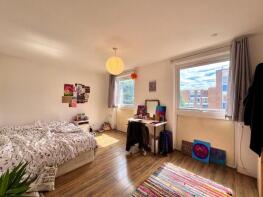 Flat 9, 3 Sturdy House, Gernon Road, London E3 5DY