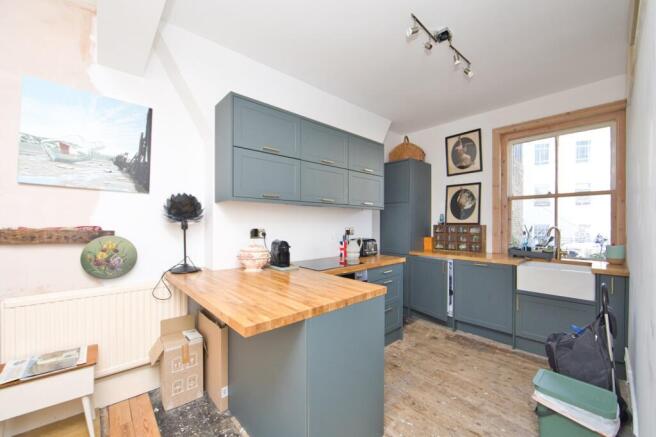 Sandgate Road, Folkestone, CT20 photo 4