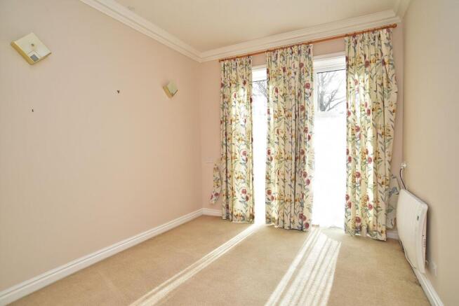 2 bed Apartment for sale Image 9