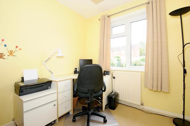 Bedroom/Study Area