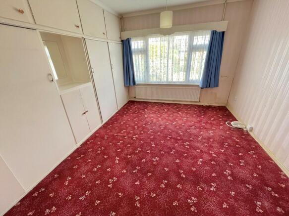 42 Russells Close...