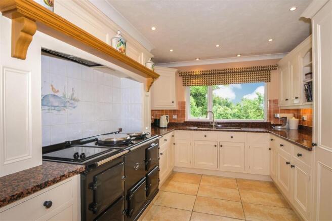 Kitchen PHOTO E.jpg