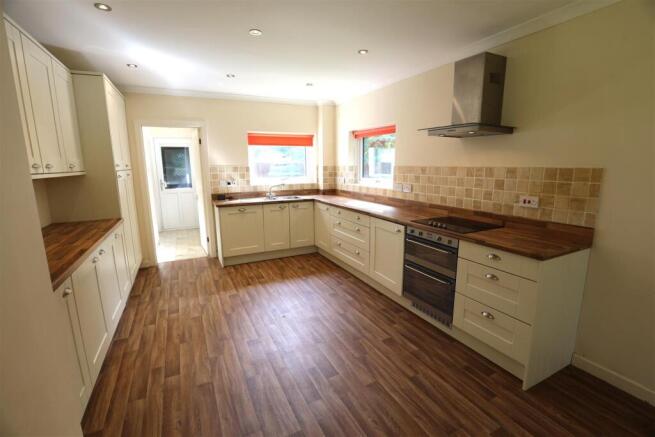 Kitchen .JPG