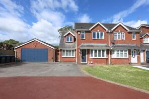 44, Foxglove Close, Burgess Hill RH15 8UY