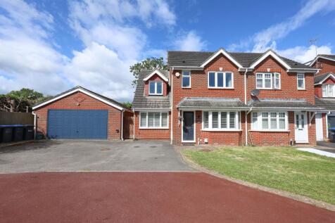 Foxglove Close, Burgess Hill, RH15