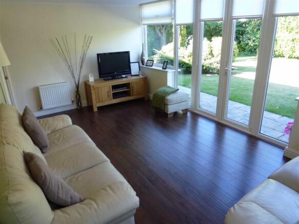 Rear Lounge
