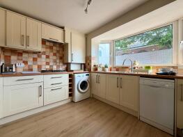 17, Lammas Walk, Warwick CV34 4UX