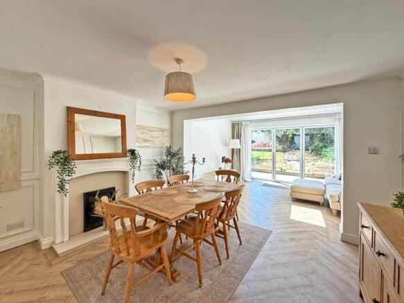 Open-Plan Living Diner