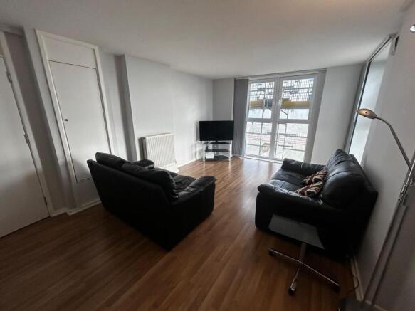 Lounge 2