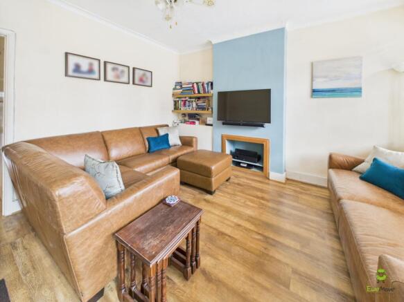 Presented by Clinton at EweMove Bexleyheath and Da