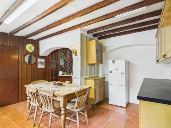 CAM03582G0-PR0106...