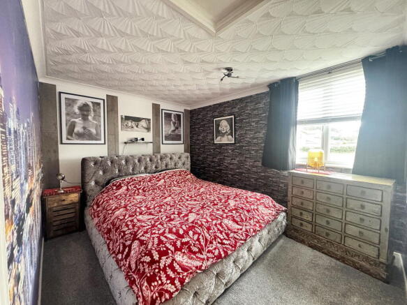 1 bed Flat for sale Image 7