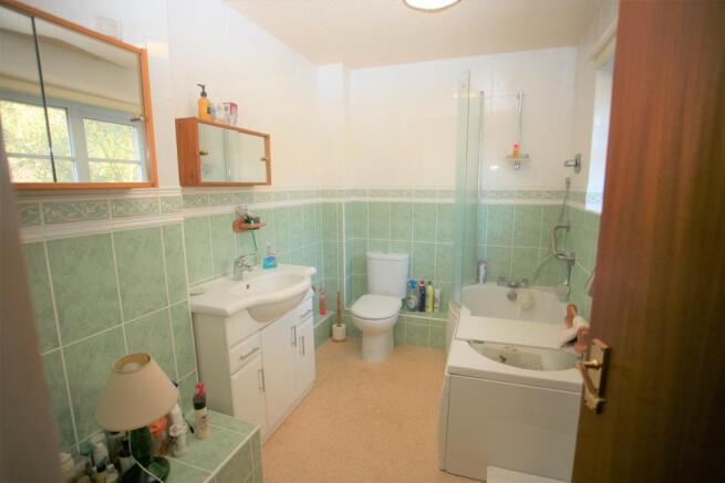 Photo 11