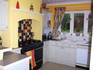 Kitchen Picture 1