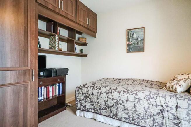 Photo 8