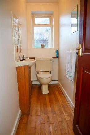 Cloakroom/WC