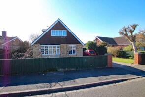 27, Lindsey Drive, Holton Le Clay DN36 5HA