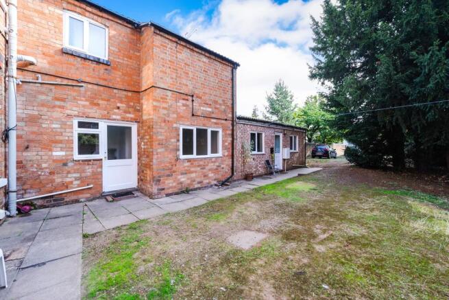 Private Ground Floor