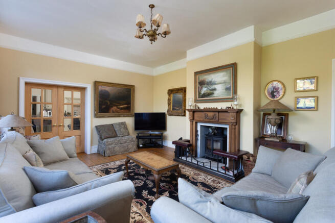 8 bed Detached for sale Image 4