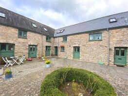 4, Barton Leys, Totnes TQ9 6NN