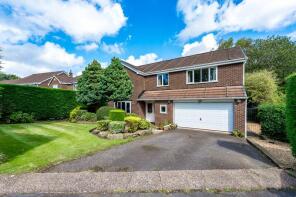 15, Lydford Green, Standish WN6 0ET