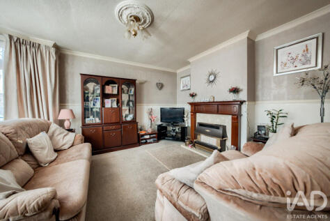Briardene Avenue, Bedworth, CV12
