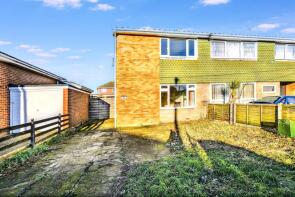 9a, Rainbow Road, Canvey Island SS8 8AH