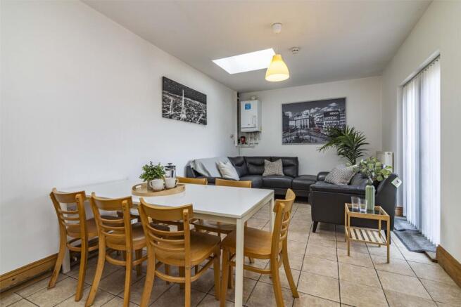 Open Plan Kitchen/Living Area
