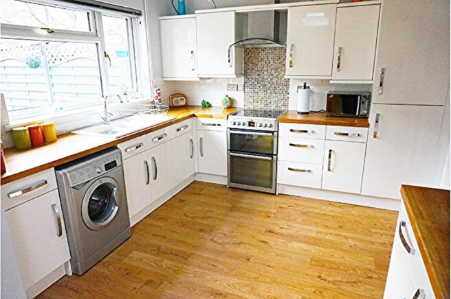 Kitchen / Breakfast