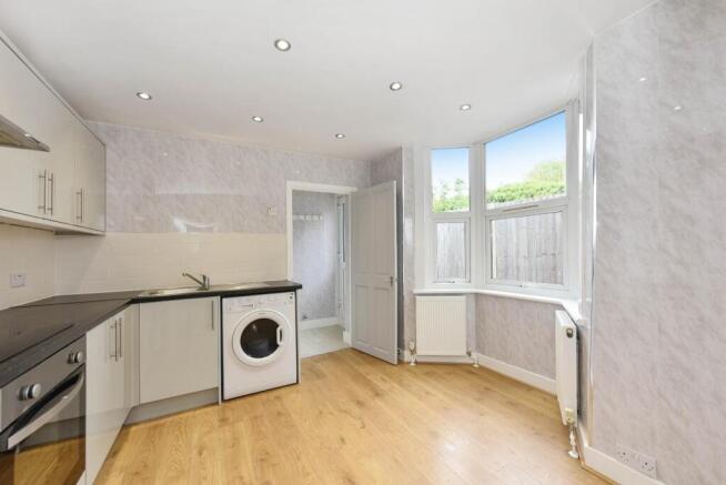 27 Albert Road (7).JPG