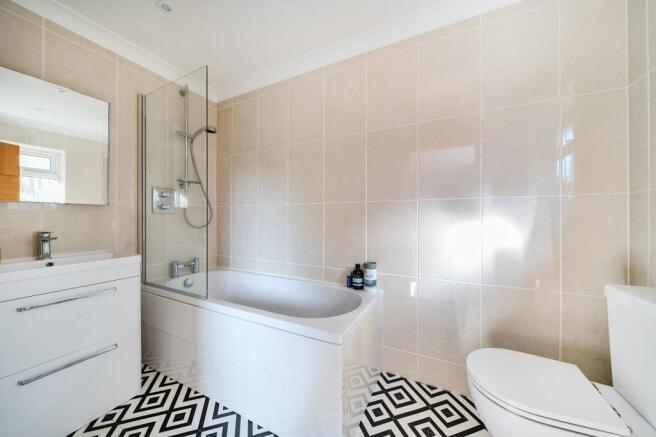 En-Suite Bathroom