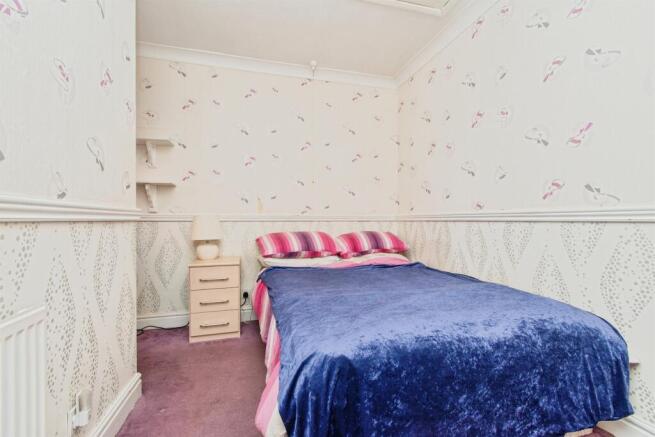 3 bed Semi-Detached for sale Image 10
