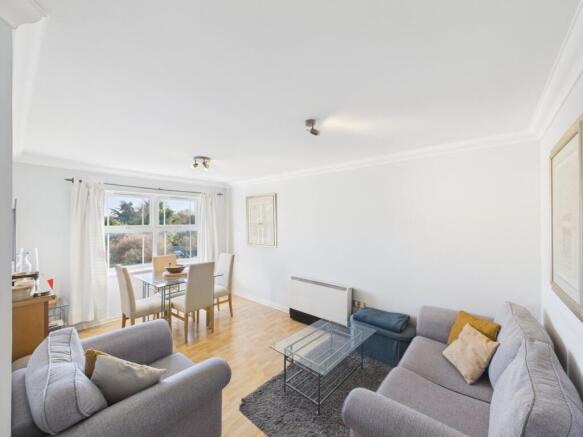 Living/Dining Room