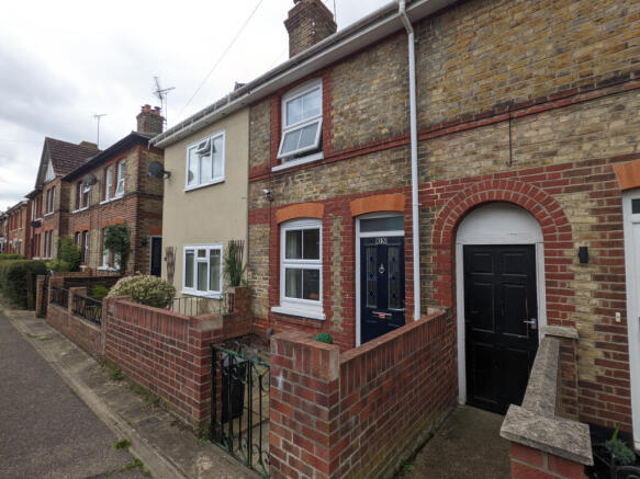 3 bedroom Terraced for rent