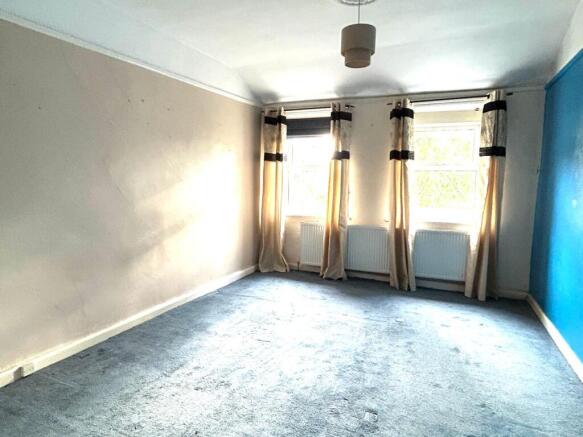 5 bed Terraced for sale Image 10