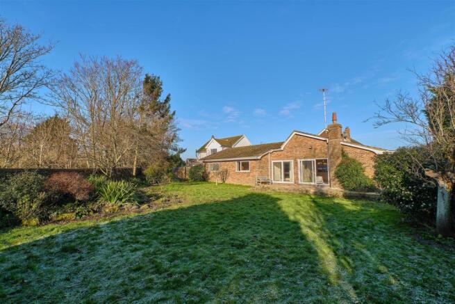 Garden & Rear Elevation