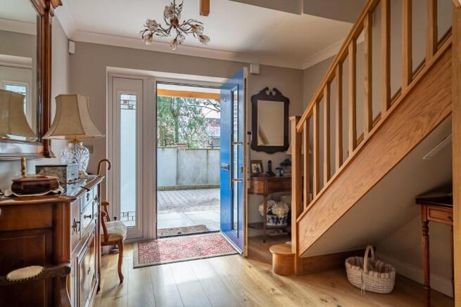 4 bed Detached for sale Image 10