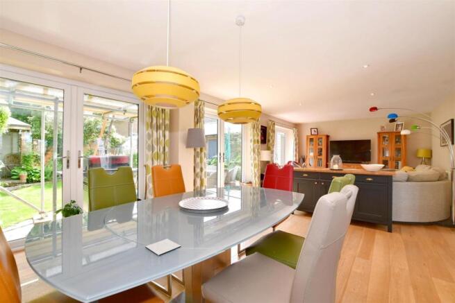 Lounge/Diner