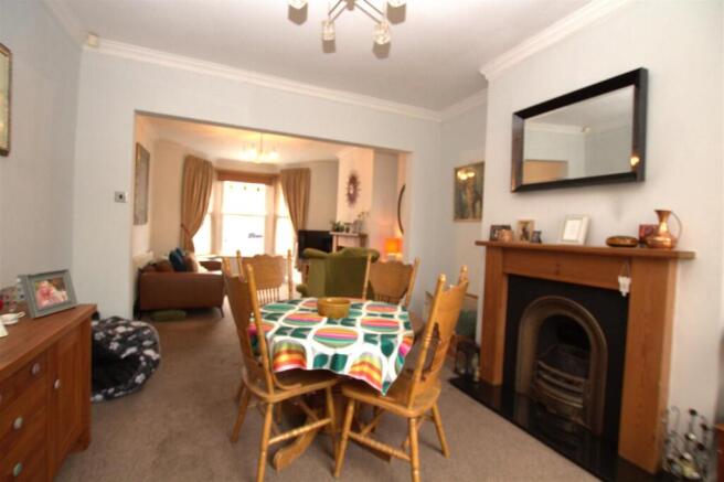 4 bed Terraced for sale Image 6